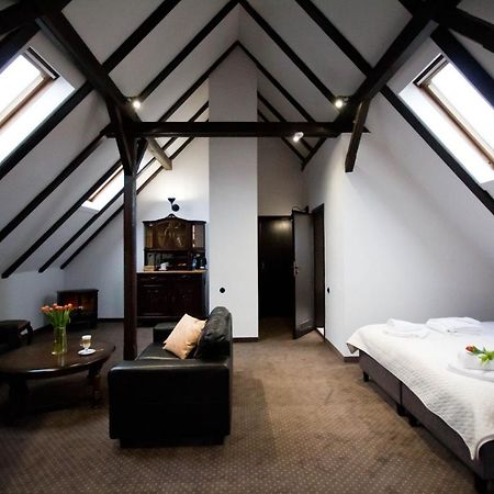 Apartamenty Lokalna Jelenia Gora Ngoại thất bức ảnh