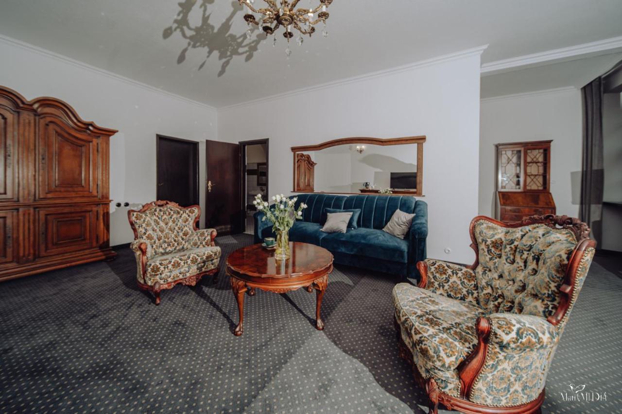 Apartamenty Lokalna Jelenia Gora Ngoại thất bức ảnh