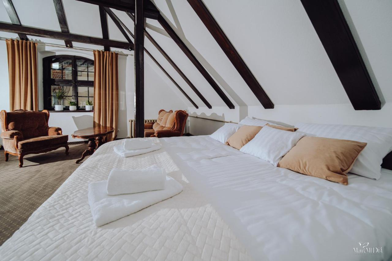 Apartamenty Lokalna Jelenia Gora Ngoại thất bức ảnh